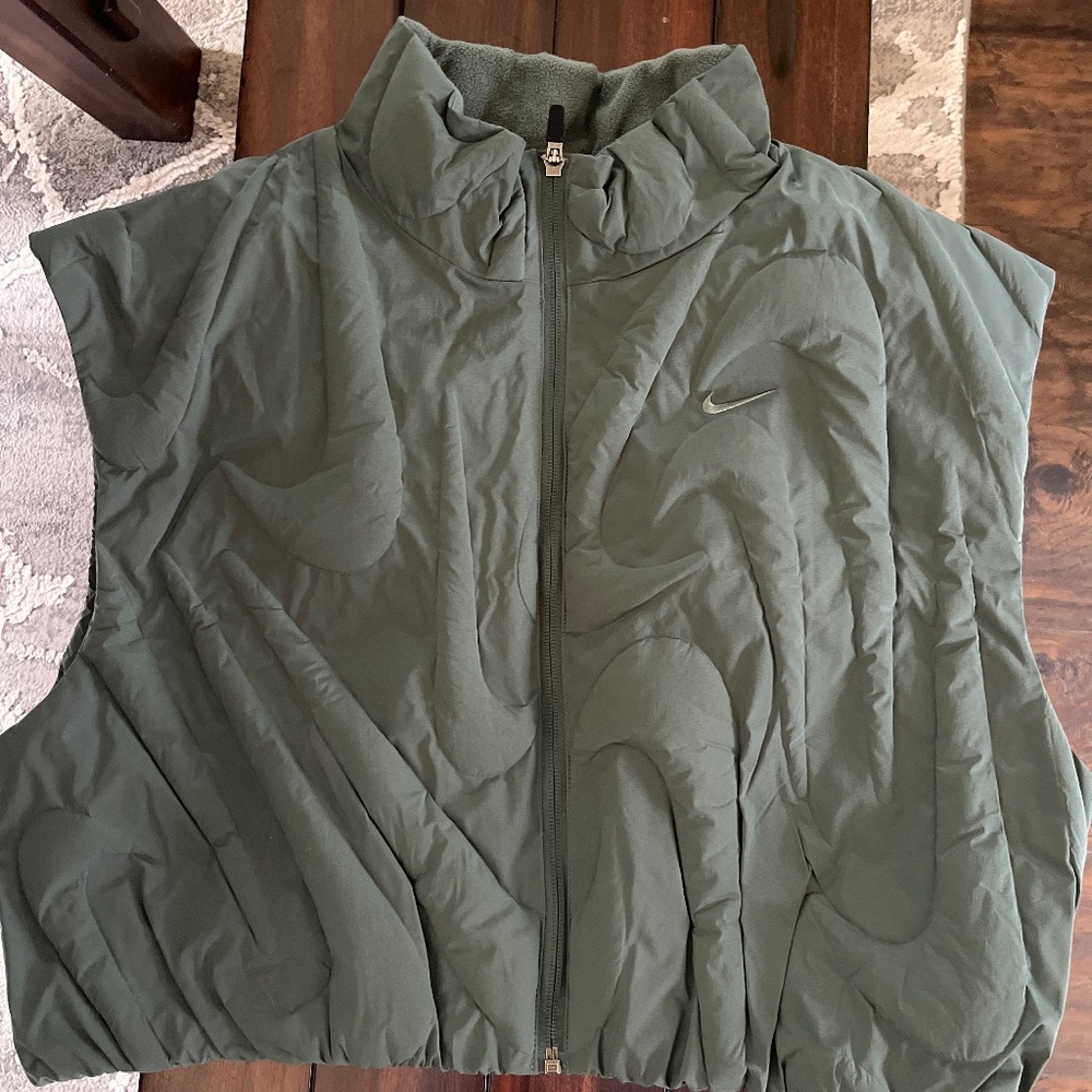 Nike Crop Puffer Vest